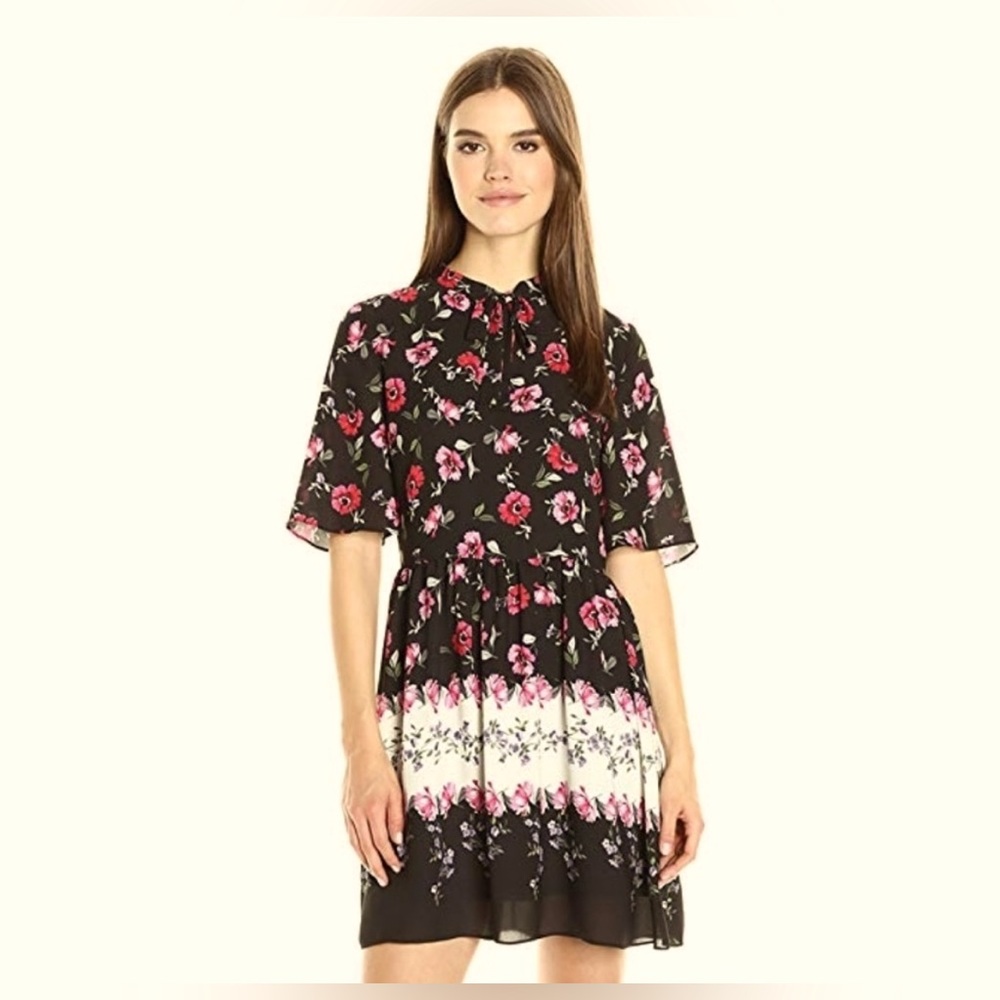 CeCe Elise Tie Neck Floral Dress
Size 12 - Picture 1 of 10